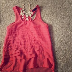 Gorgeous coral summer top