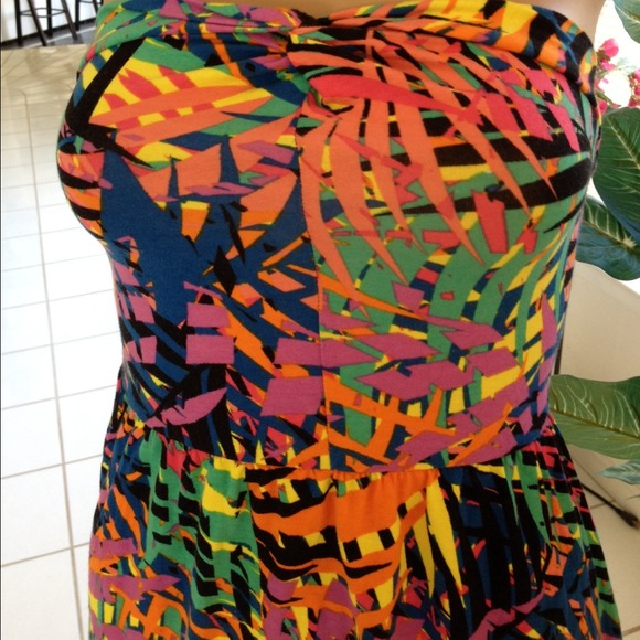 💕 multicolored strapless top/dress - Picture 2 of 3