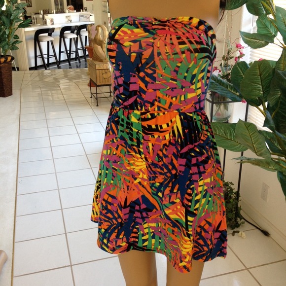 💕 multicolored strapless top/dress - Picture 3 of 3