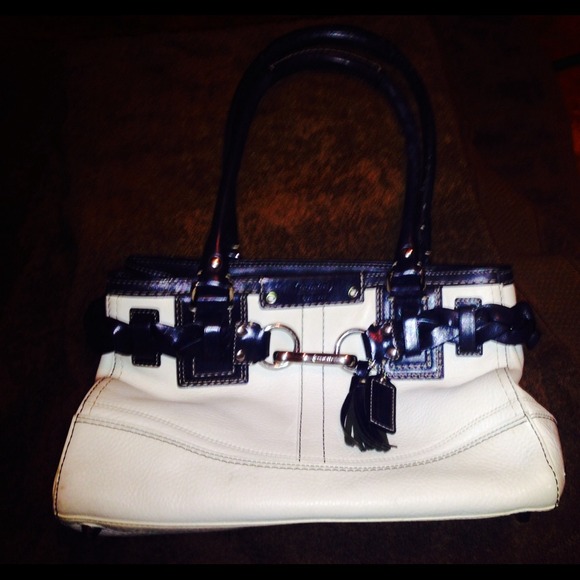 Coach purse. $reduced today$$$