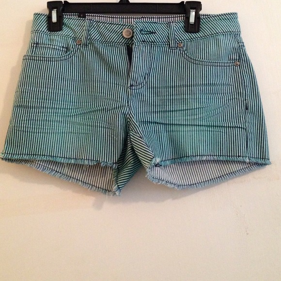 printed shorts