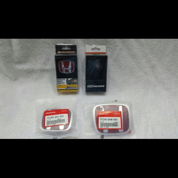Honda Civic 2006-2014 2/4dr Red H Geniune 4 pcs