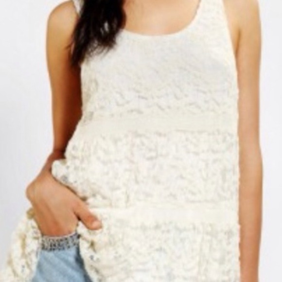 Urban Outfitters White Lace Kimichi Top