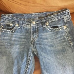 TRADED ***************