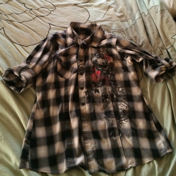 Torrid black n white gingham 2X button up