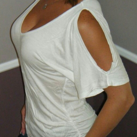 💜Spring💜Cold Shoulder Top - Picture 3 of 3