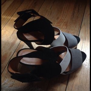 Zara Platform sandals color block- Size 7 (Eur 37)