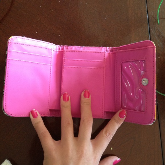 Wallet - Picture 2 of 3