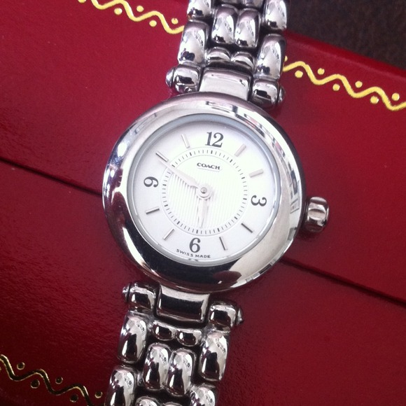 Price reduced!! ✨Authentic silver COACH watch✨ - Picture 1 of 3