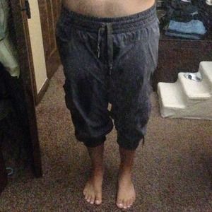 Lululemon crop pants