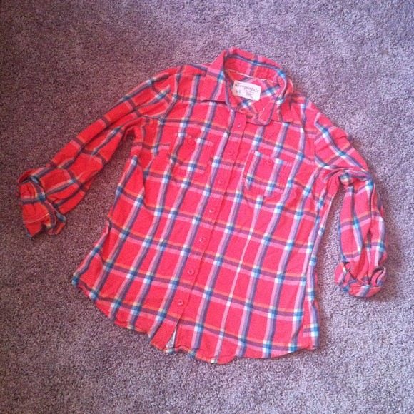 Aeropostalé Plaid Shirt