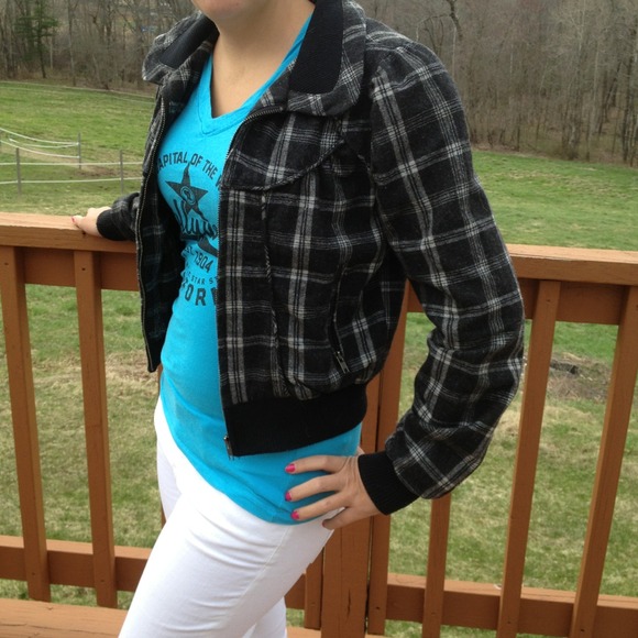 Jacket - Picture 3 of 3