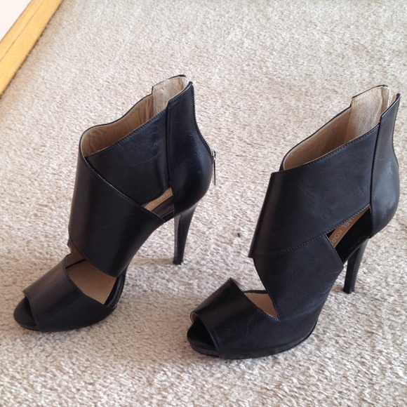 MICHAEL Michael Kors Shoes - Michael Kors Black Heels