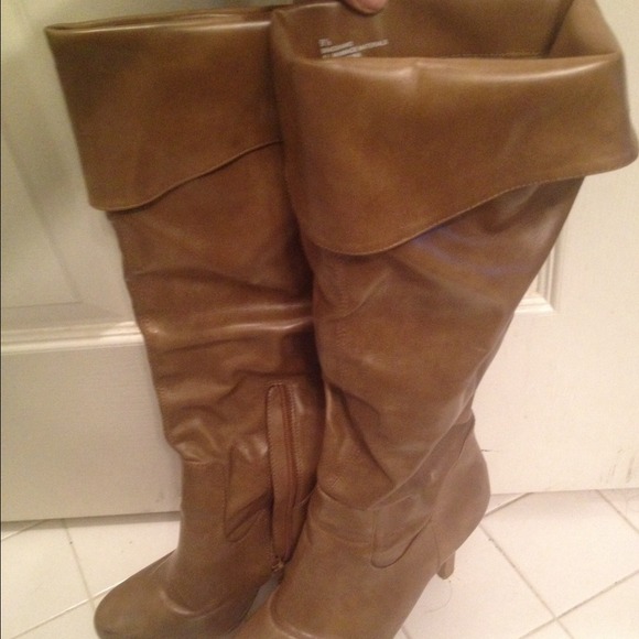 Rampage boots.