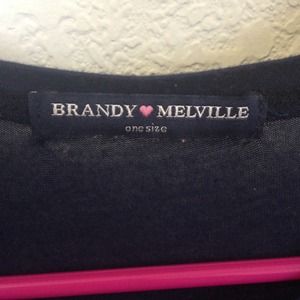 Brandy Melville Tops - Brandy Melville Crop Top Brandy Melville Tops - Brandy Melville Crop Top