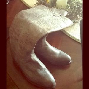 Authentic FRYE boots