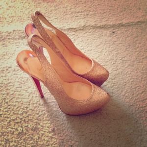 Christian Loubotin Dafsling. Authentic