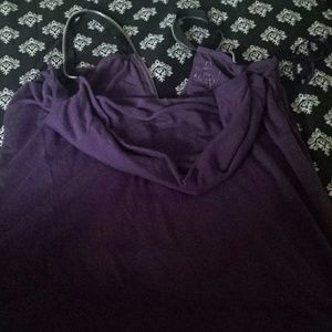 Miley Cyrus summer top