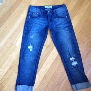 👖JOLT Distressed Cropped Jean, Sz 1
