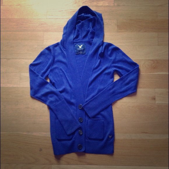 American Eagle sweater.