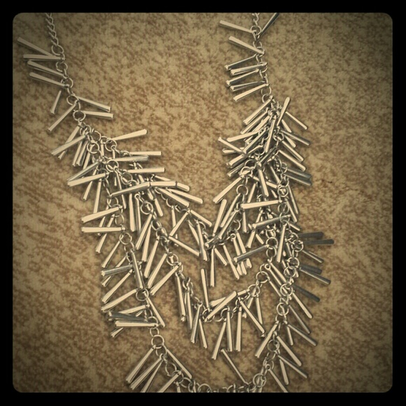 ☆Reduced☆ Fringe Necklace