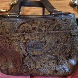 👜RELIC BY FOSSIL BROWN TOOLED HANBAG👜