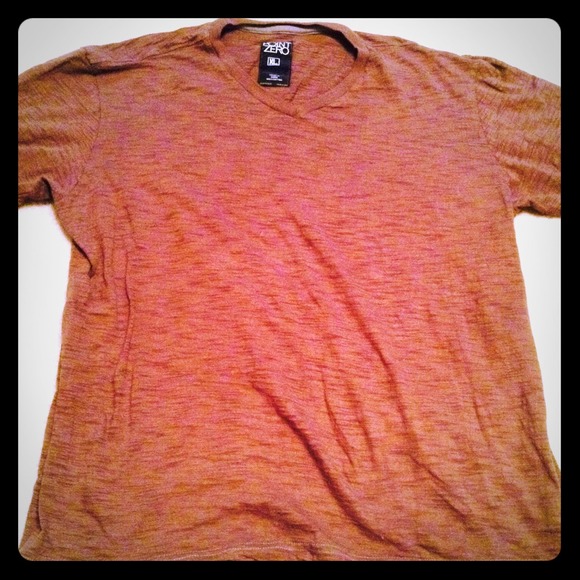 🎾Men's Brown t shirt!