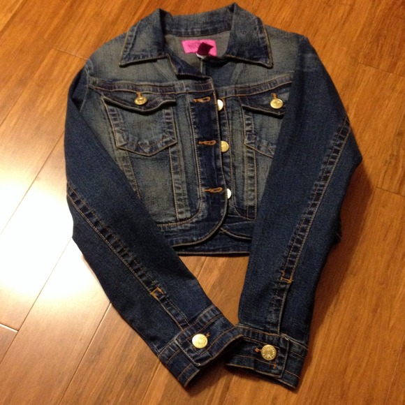 Jean Jacket - Picture 1 of 2