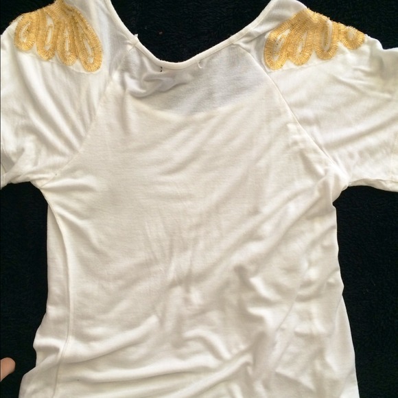 Embellished shoulders top - Picture 3 of 3