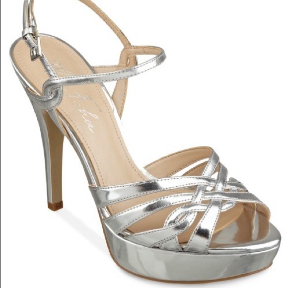 Marc Fisher Platform Slingback sandals