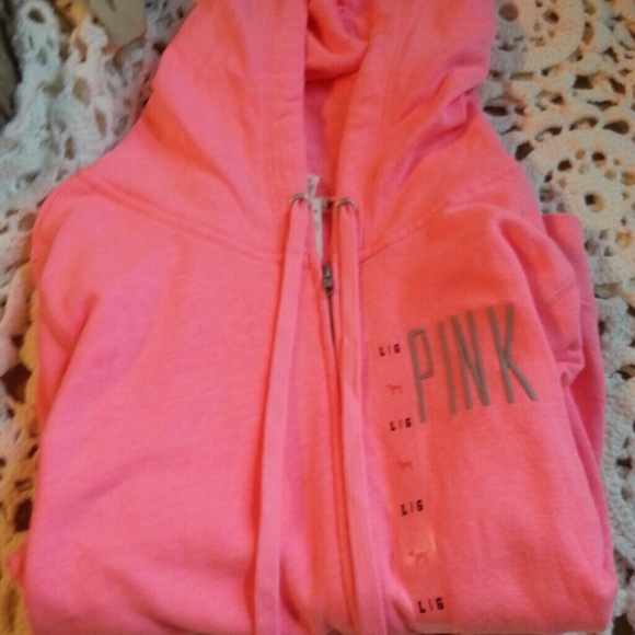 SOLD 🌟 REDUCED 🌟 Victoria's Secret Zip Hoodie