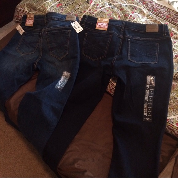 Aeropostale Jegging's Bundle!