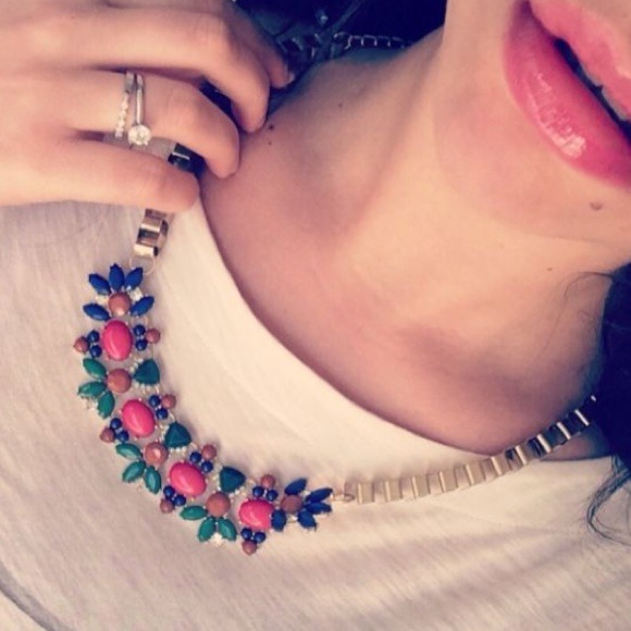 Ruche statement necklace