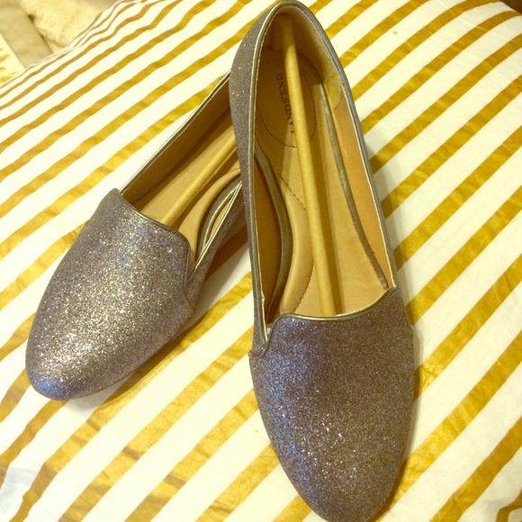Silver Glitter Loafers | stylish flats