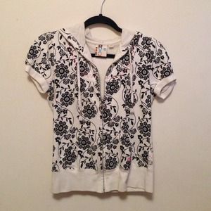 Roxy Short-Sleeve Black and White Zippered Jacket