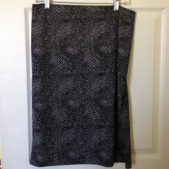 DKNY Skirt