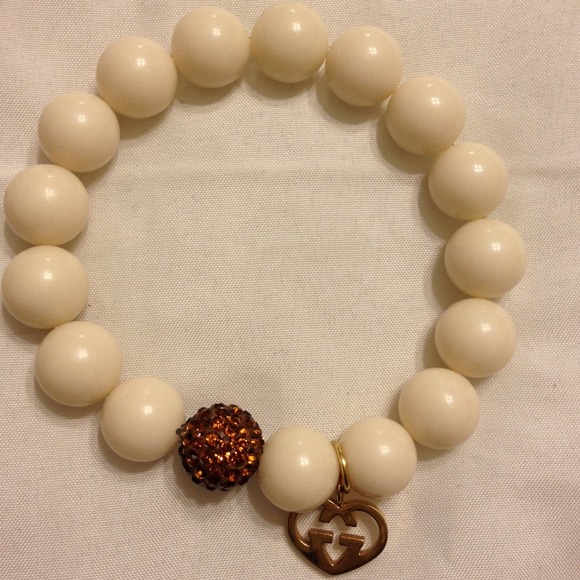 Beads Bracelets selling