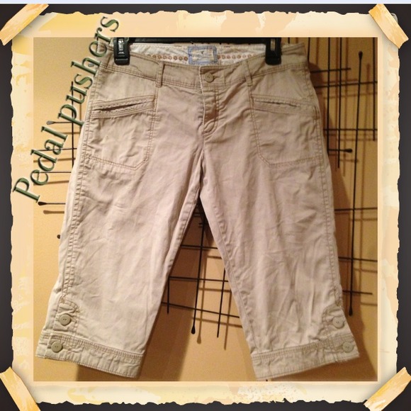 American Eagle Pedal Pushers