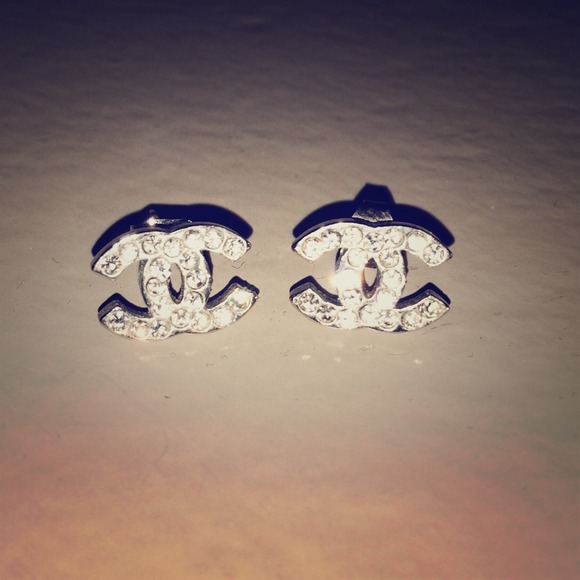 Jewelry - Cute Earrings
