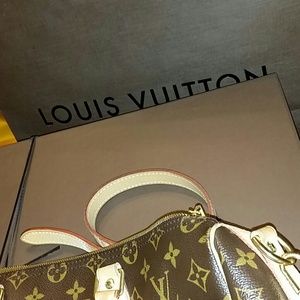 Bag - Switch - Downsizing :) Check out my closet!