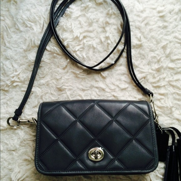 Brand new authentic coach sling purse