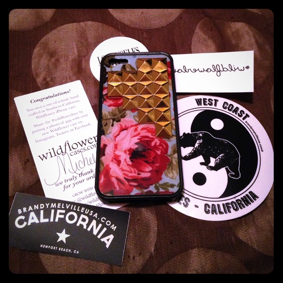 Authentic Wildflower iPhone 5/5S Rosebud
