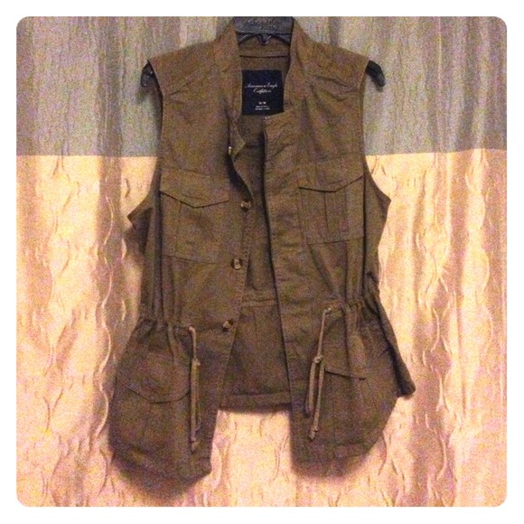American eagle vest