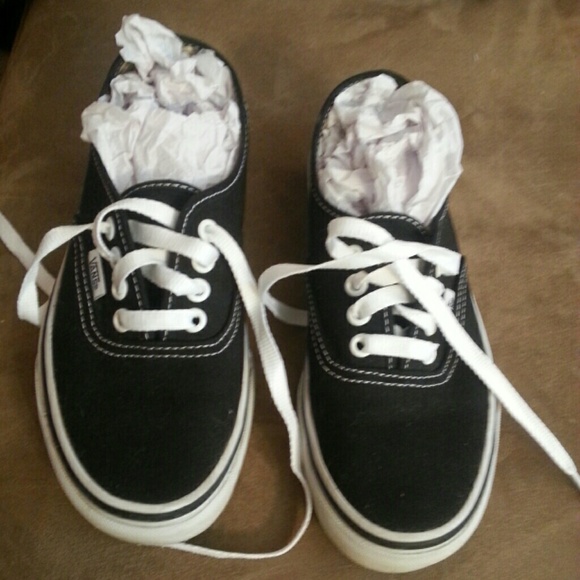 NEW Black Canvas Lace Up Vans $20  PRICE IS FIRM