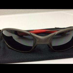 Authentic Oakley Ducati Juliet sunglasses