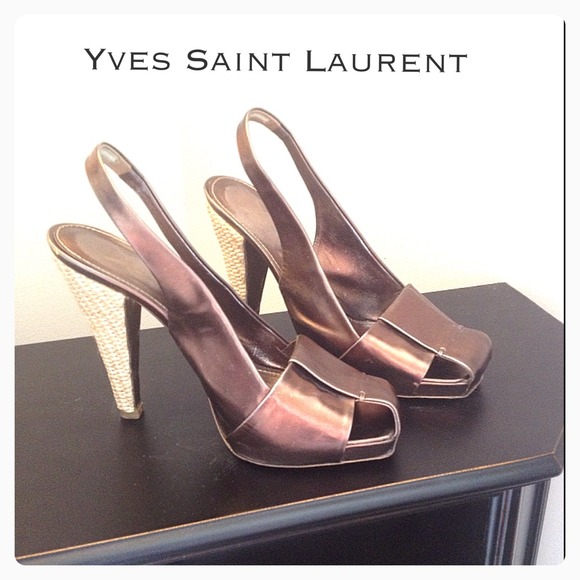 ❤SOLD❤Yves saint. Laurent stilettos - Picture 2 of 3