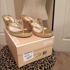 Michael Kors Gold wedge heel sandals✨🌟✨ worn once
