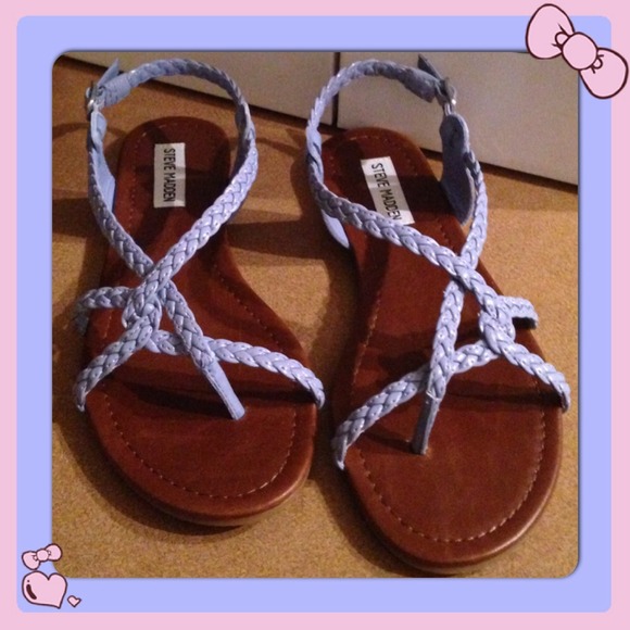 Steve Madden Shoes - 🌟Sale $30🌟Steve Madden sandals