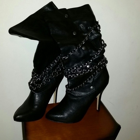 Leather Boots with chains