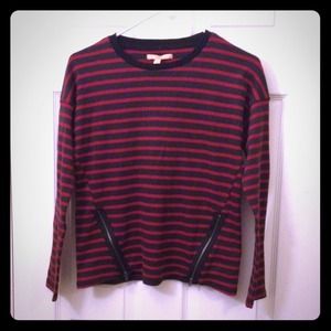 ZARA top with zippers size small